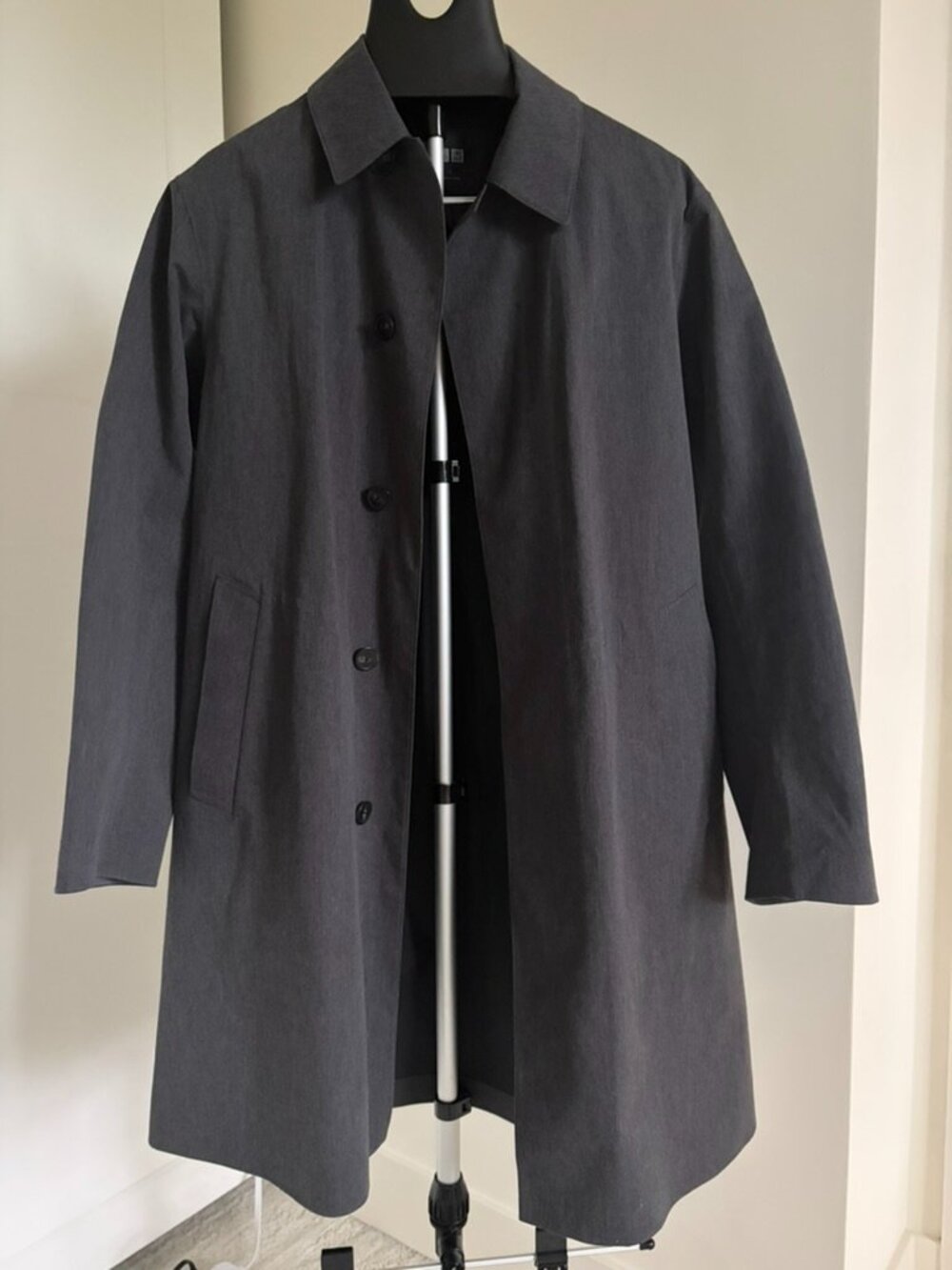 Uniqlo BLOCKTECH Single Breasted Rain Mac Coat - Charcoal Heather Grey - Men's S
